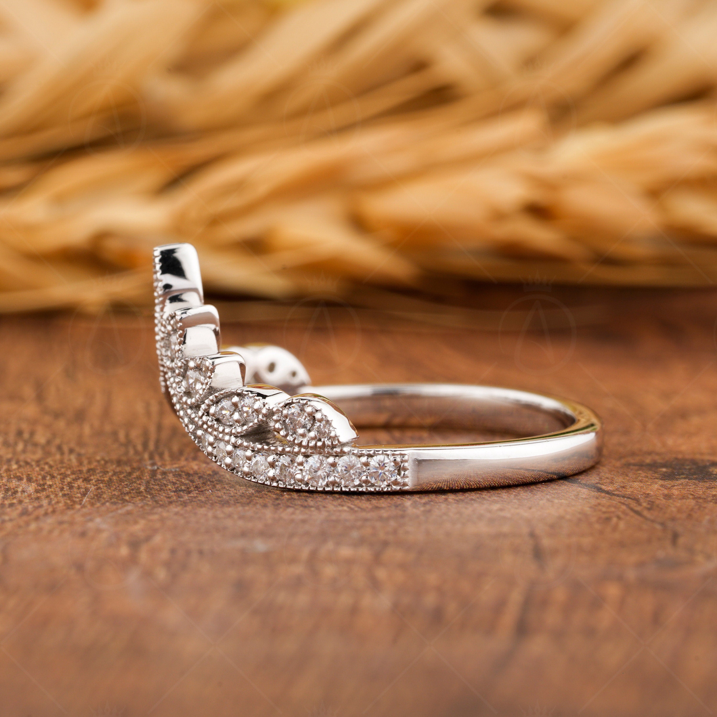 Moissanite Vintage Milgrain Band, V Shaped Wedding Band Women, Curved leaf Style Nature Inspired Band, Solid Gold Chevron Matching Band