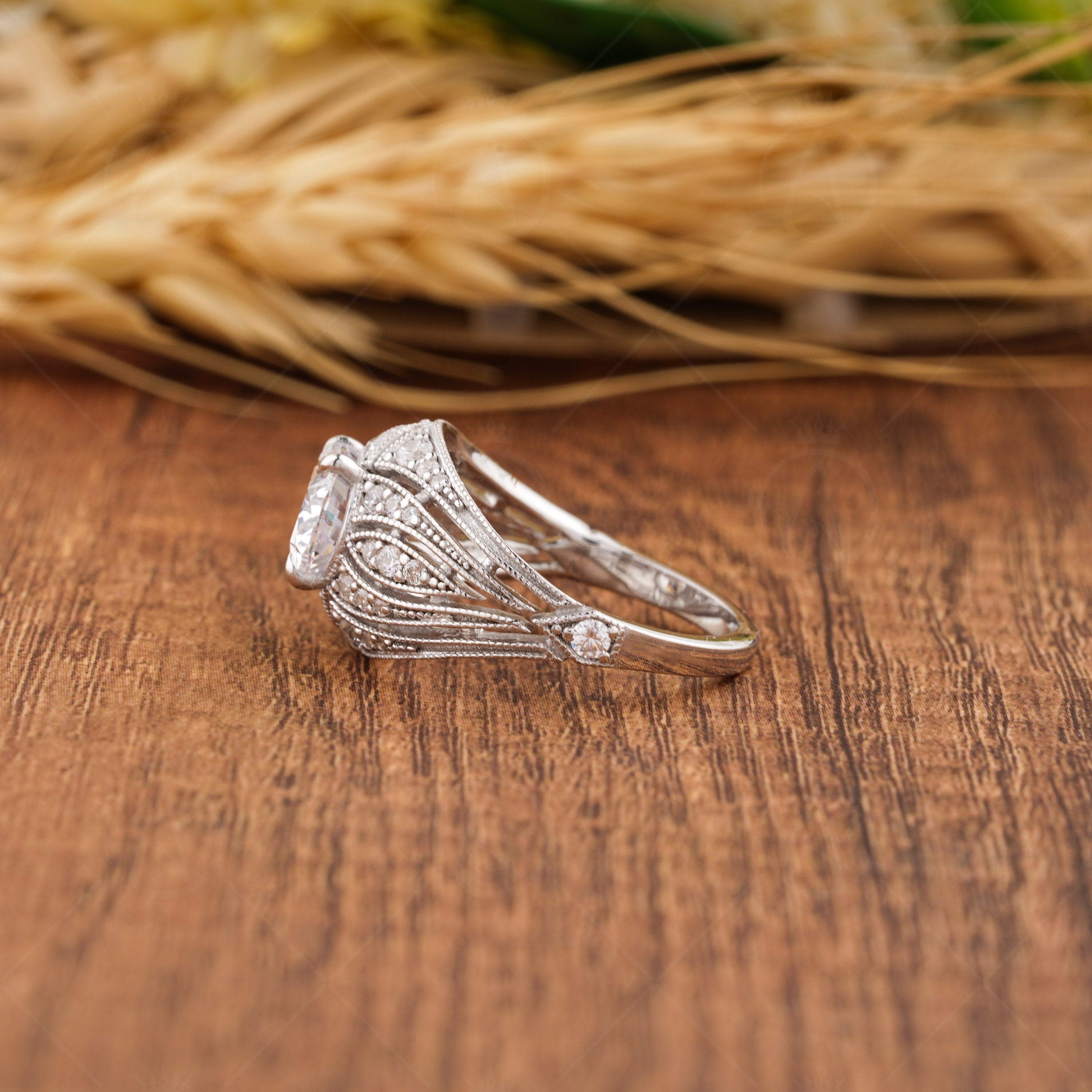 Edwardian Filigree Ring, Antique Art Deco Oval Engagement Ring For Women, Unique Moissanite Milgrain Ring, Solid Gold Horizontal Oval Ring, Vintage Style Ring, Victorian Retro Ring, Antique Oval Ring