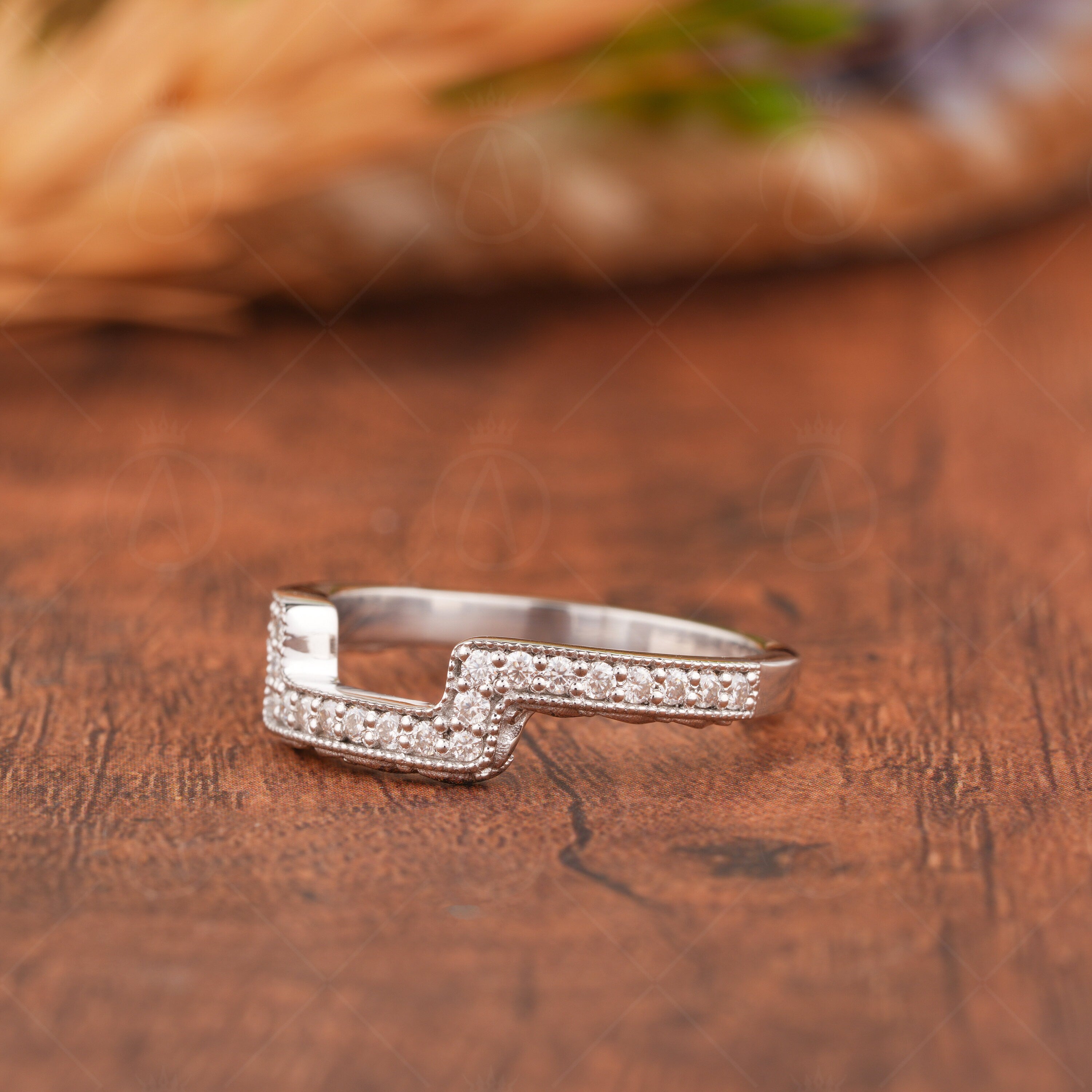 Antique Filigree Band, Curved Wedding Bands Women, Moissanite Curve Stacking Ring, Engraved Enhancer Ring, Carved Contour Stackable Rings