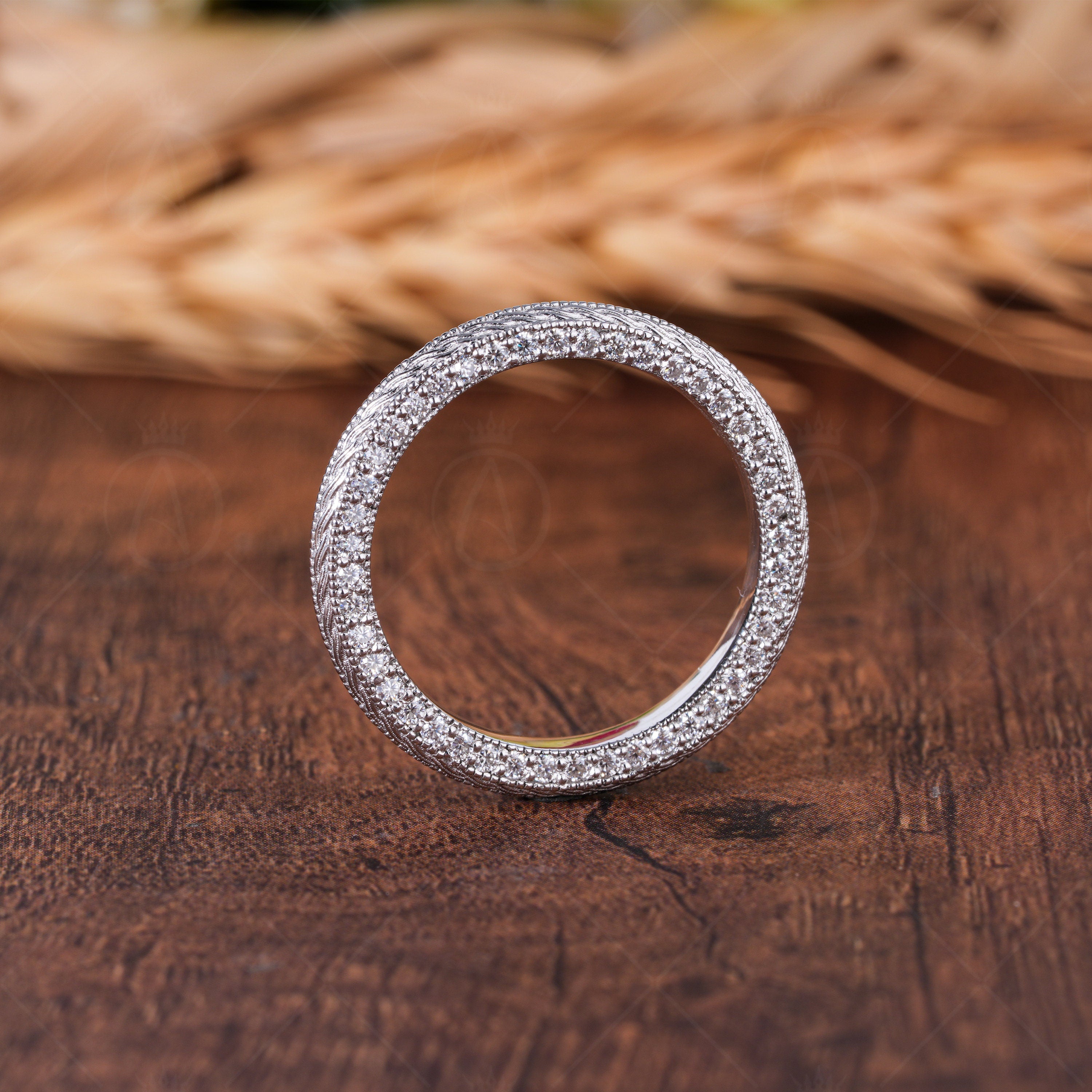 Knife Edge Filigree Womens Wedding Band Antique Vintage Carved Stackable Ring Milgrain Engraved Band Two Sided Pave Moissanite Band