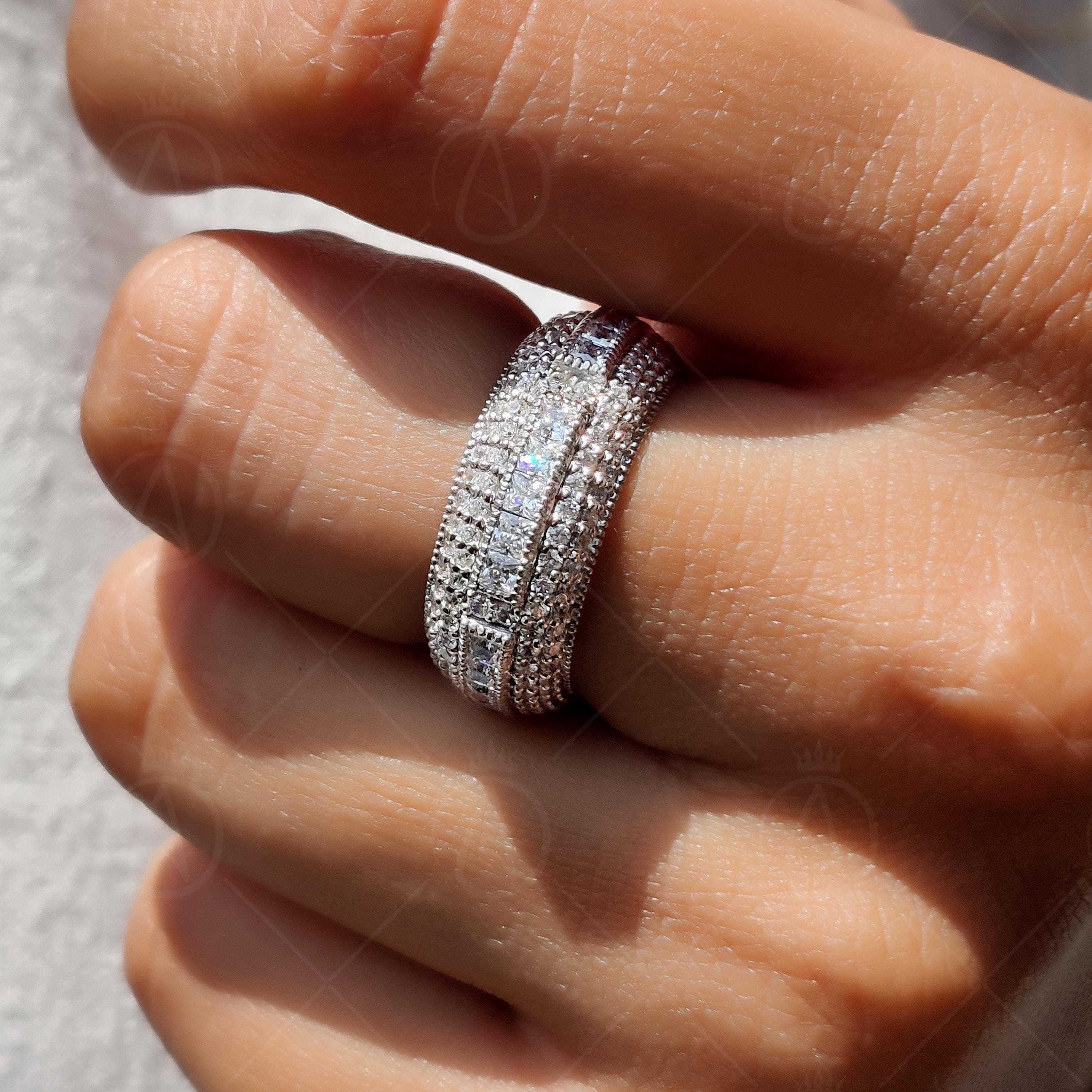 8mm Wide Vintage Wedding Band For Women