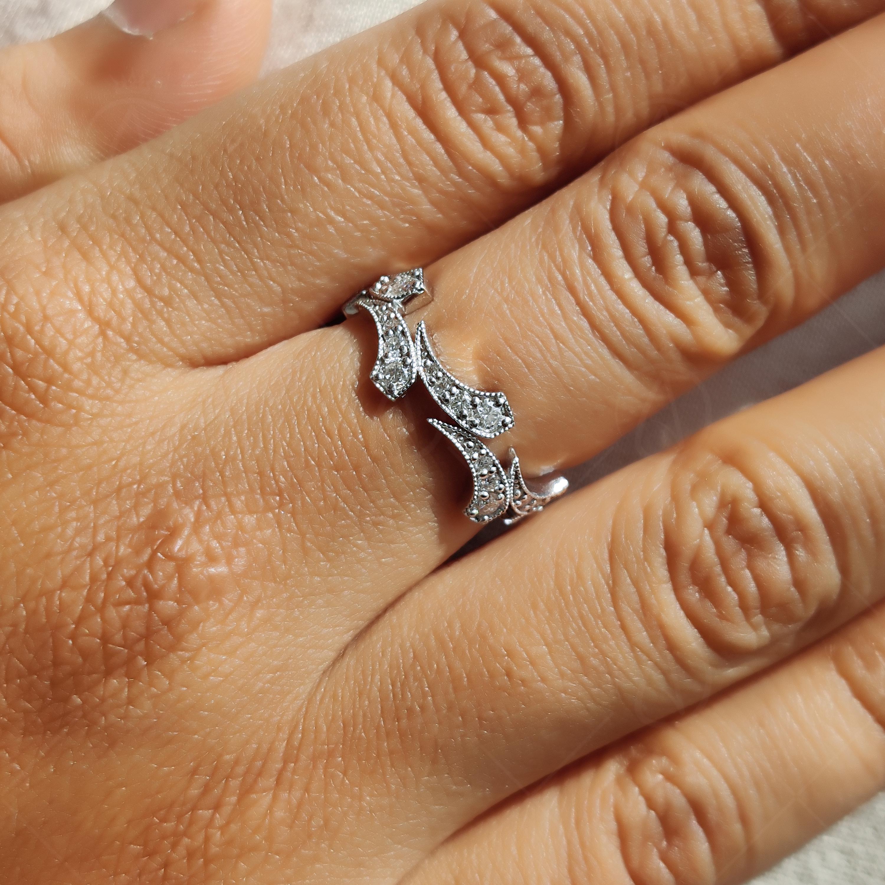 Vintage Moissanite Band, Curved Wedding Band, Art Deco Filigree Ring, Milgrain Stackable Ring, Unique Contour Wedding Ring