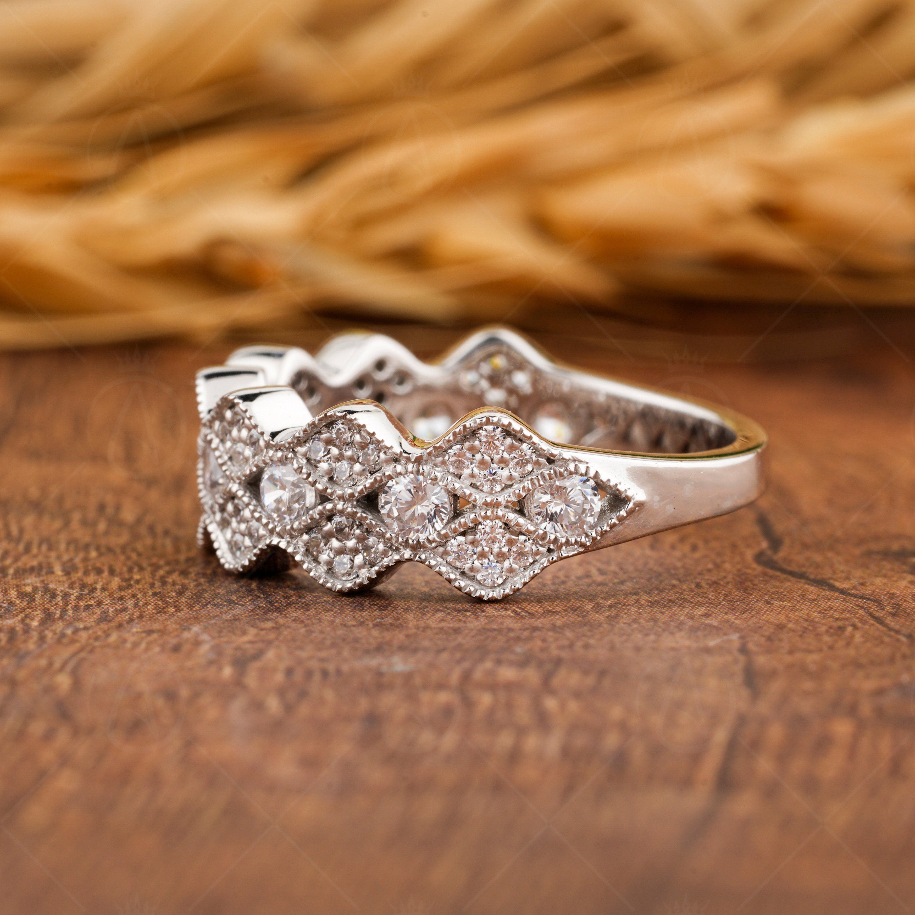 Art Deco Vintage Wedding Band Women, Moissanite Ring Band, Milgrain Vintage Band, Scalloped Edge Band, Unique Moissanite Anniversary Bands