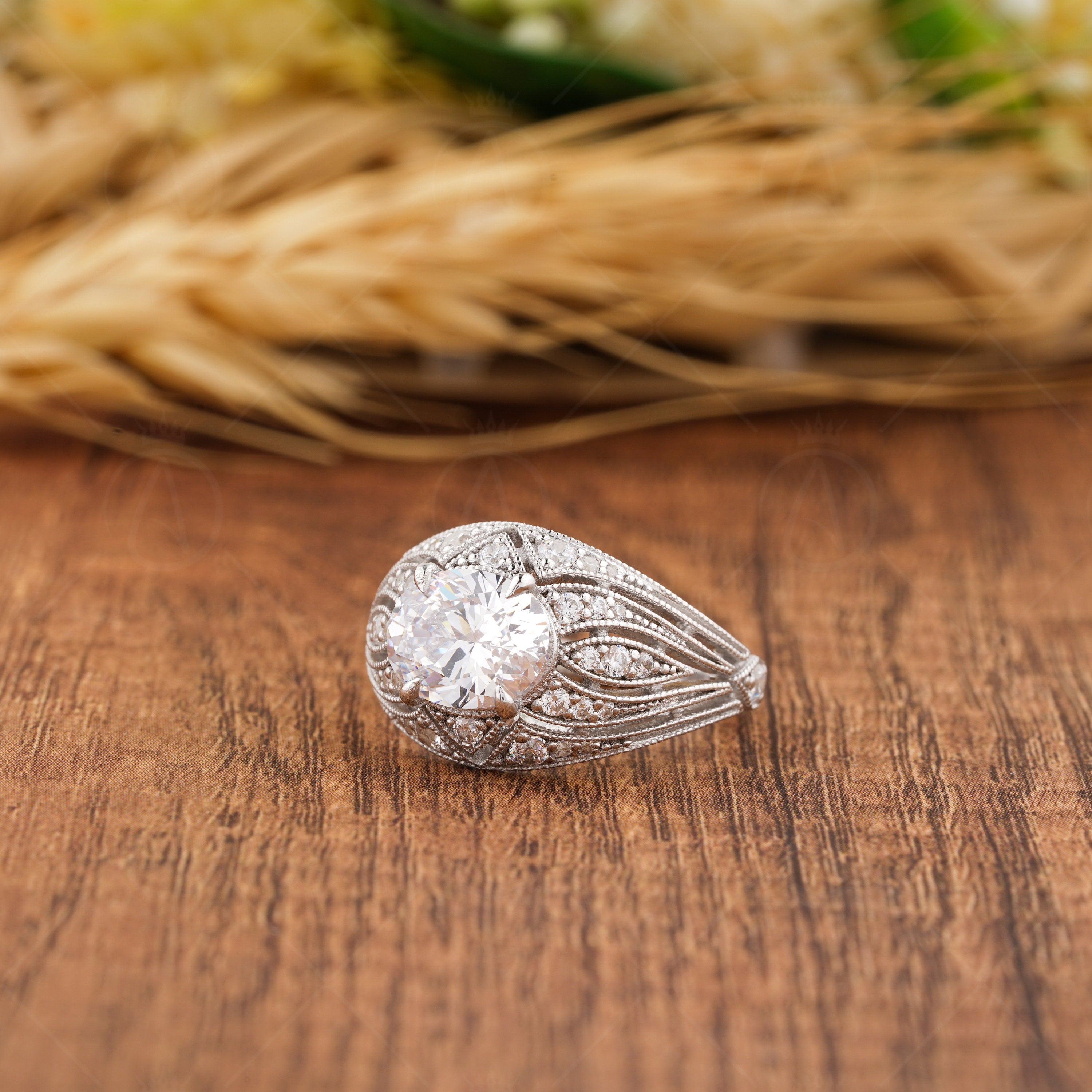 Edwardian Filigree Ring, Antique Art Deco Oval Engagement Ring For Women, Unique Moissanite Milgrain Ring, Solid Gold Horizontal Oval Ring, Vintage Style Ring, Victorian Retro Ring, Antique Oval Ring