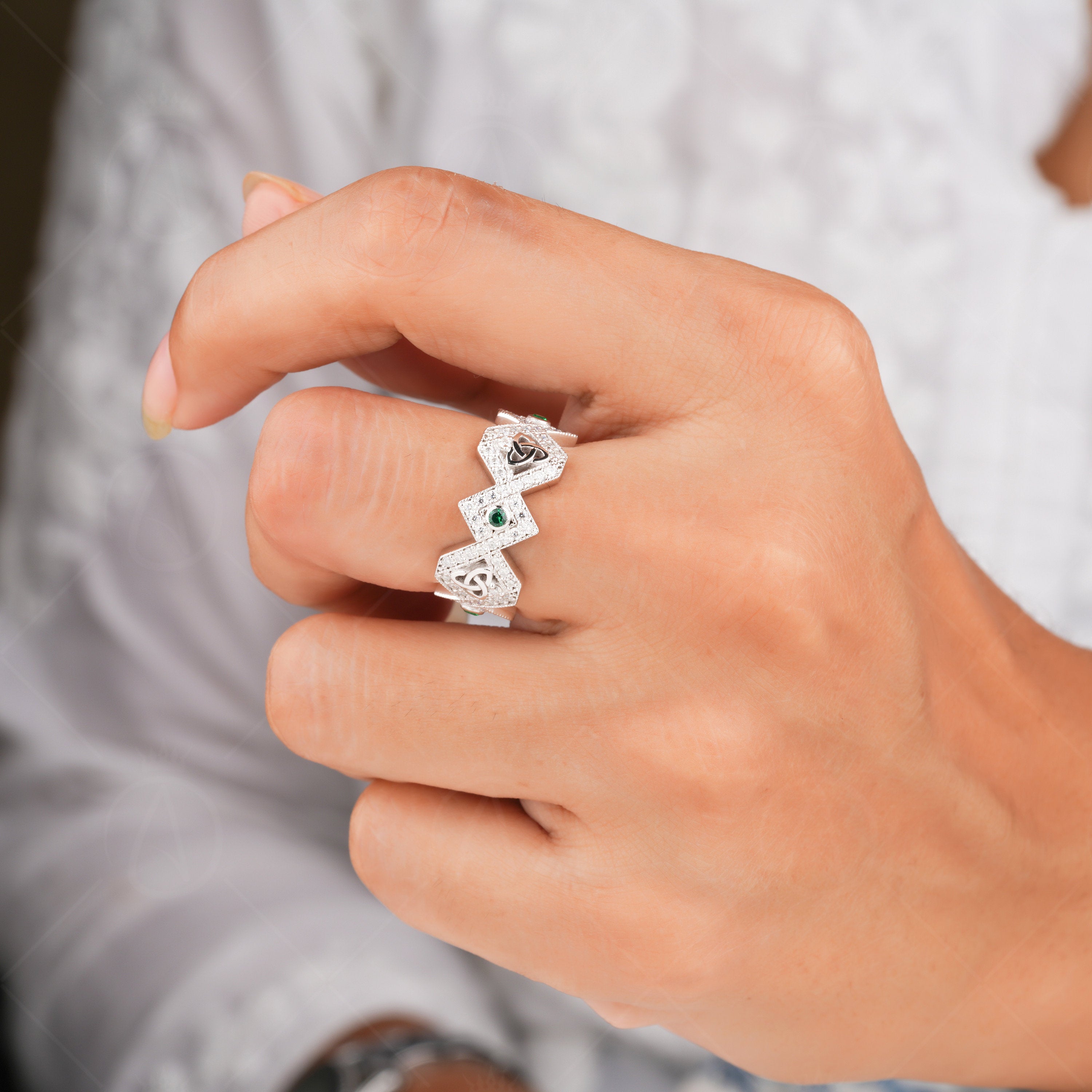 Moissanite Zig Zag Wedding Bands Women, Celtic Endless Knot Ring, Green Stone Wide Anniversary Rings, Art Deco Unique Band, Thick Band Ring