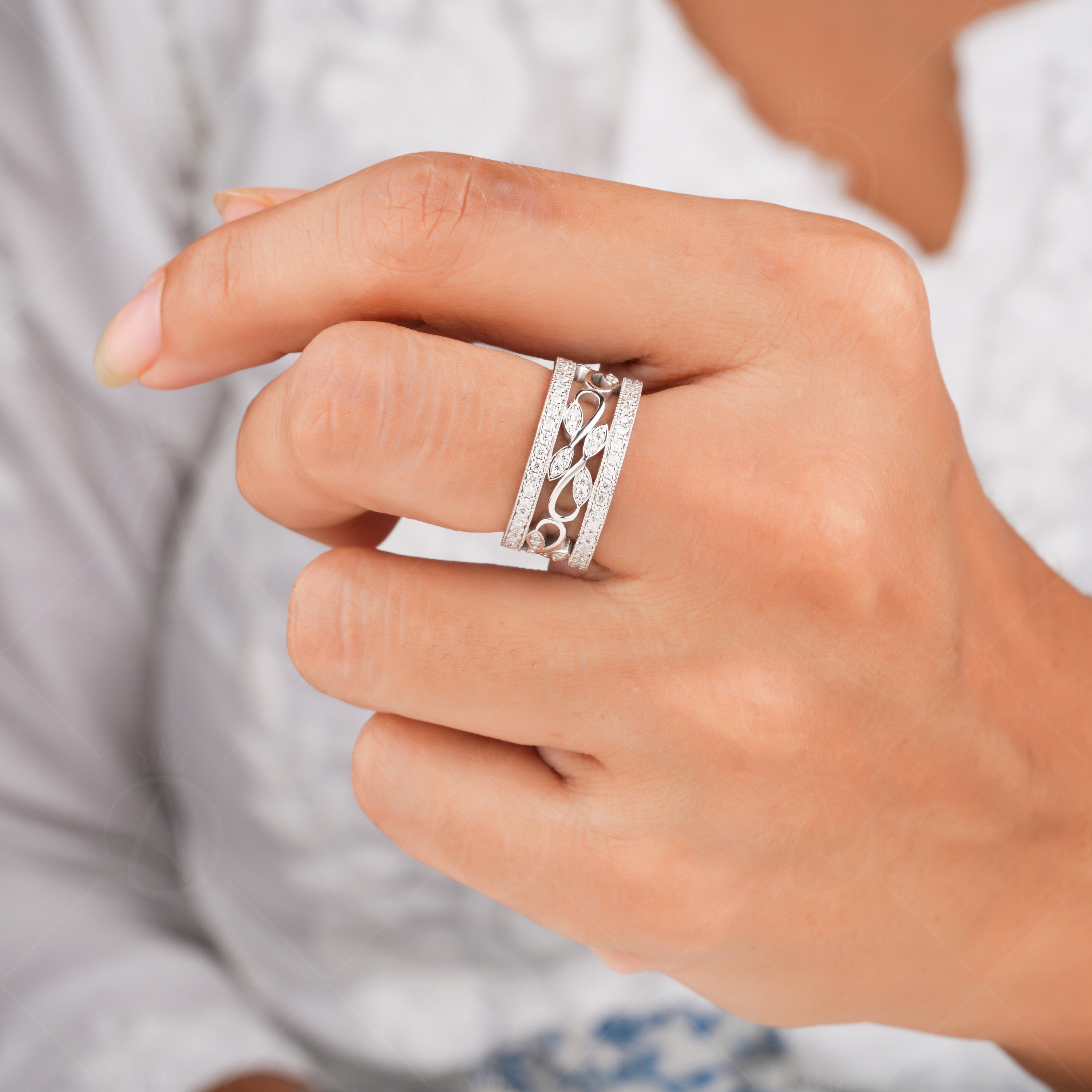 Leaf And Vine Nature Inspired Vintage Wedding Band