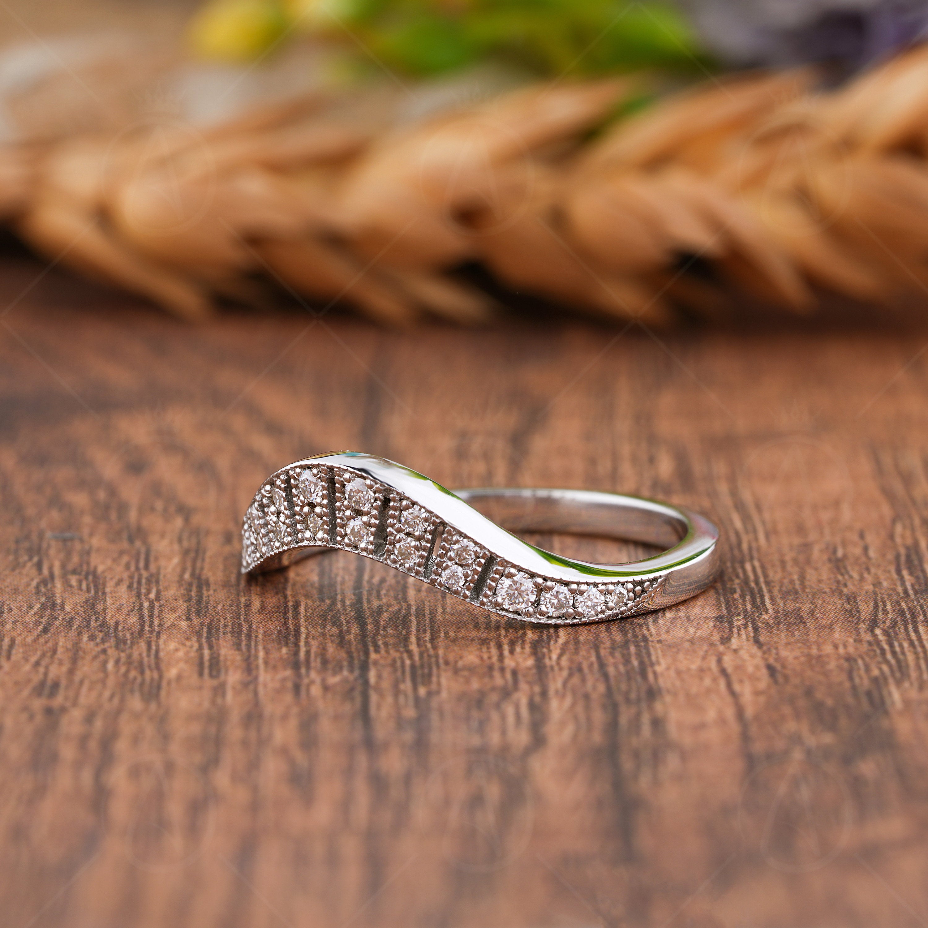 Arched Wedding Bands Women, Contour Wedding Bands Women, Vintage Curved Band For Women, Milgrain Art Deco Stackable Rings, Anniversary Ring, Bridal Matching Band, Curve Stacking Ring