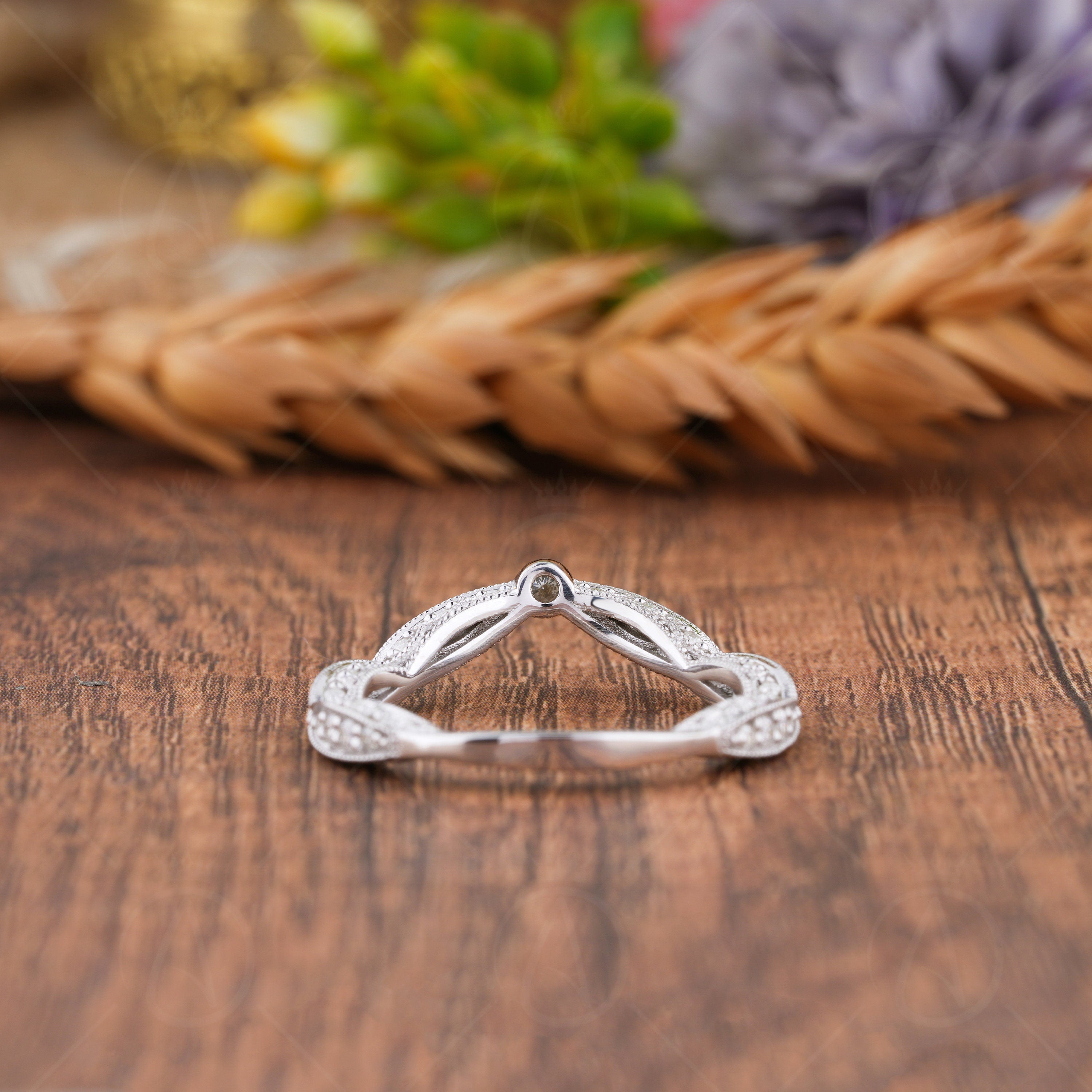 Vintage V Shaped Wedding Band, Chevron Moissanite Ring, Contour Stackable Matching Band For Ring, Art Deco Engagement Ring Jacket, V Shape Band For Ring