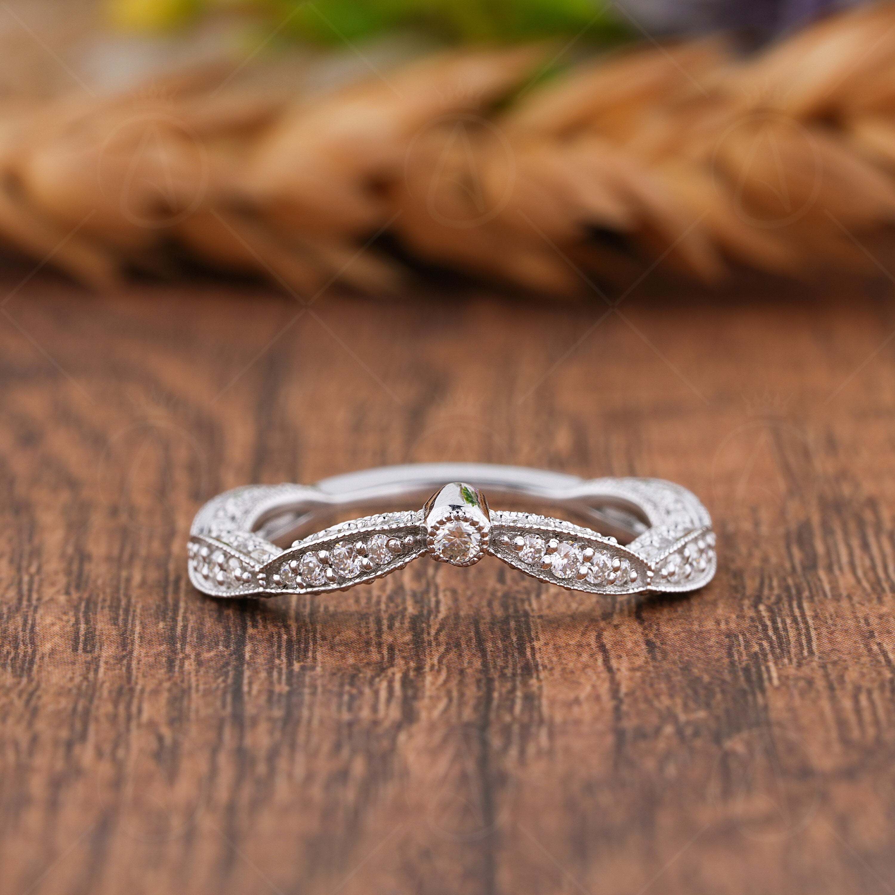 Vintage V Shaped Wedding Band, Chevron Moissanite Ring, Contour Stackable Matching Band For Ring, Art Deco Engagement Ring Jacket, V Shape Band For Ring