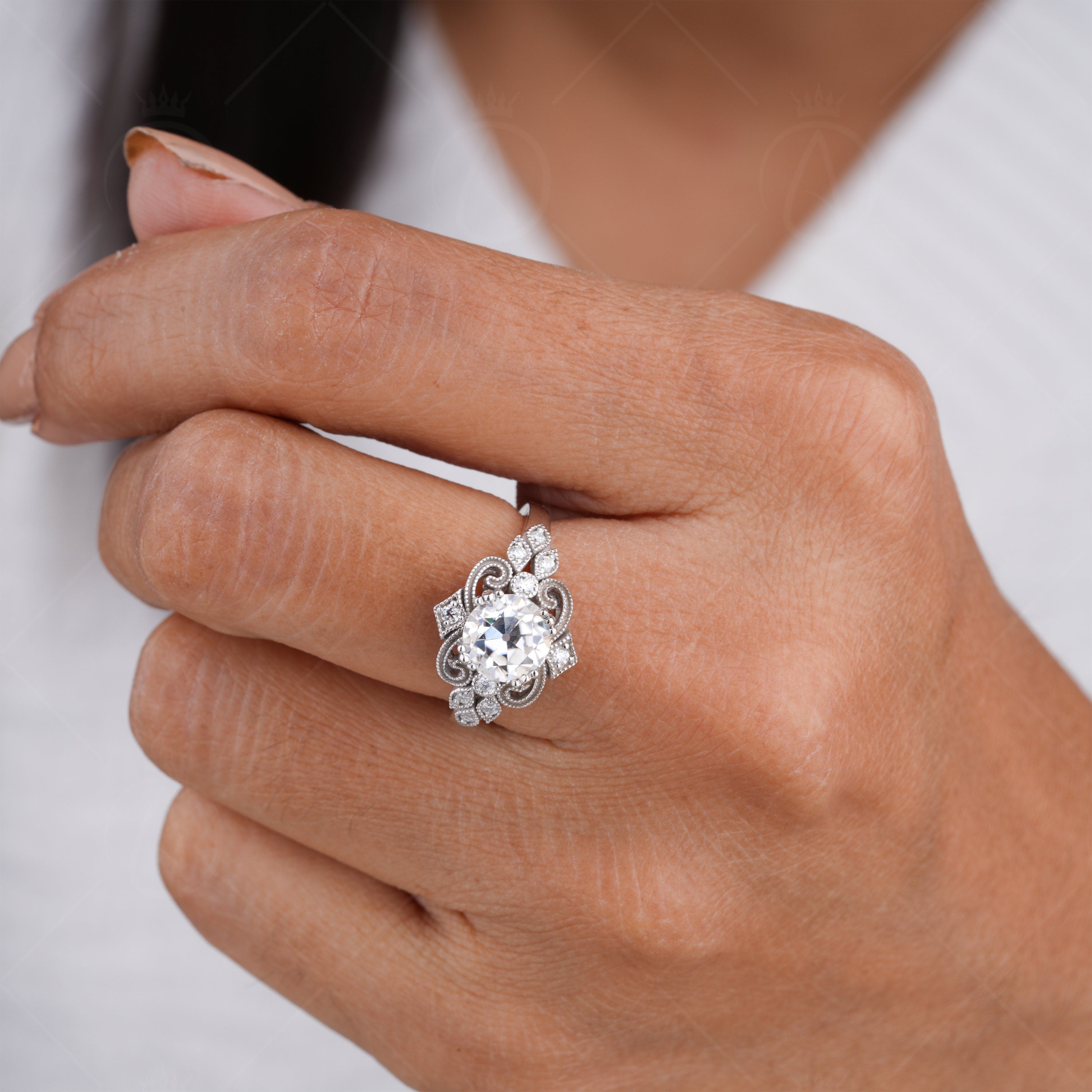 Antique Old Mine Cut Round Moissanite Ring, Vintage Filigree Engagement Ring, Old European Cut Art Deco Ring, Victorian Style Unique Ring, OMC Moissanite Diamond Ring, OEC Moissanite Ring, Art Deco Ring, Anniversary Ring