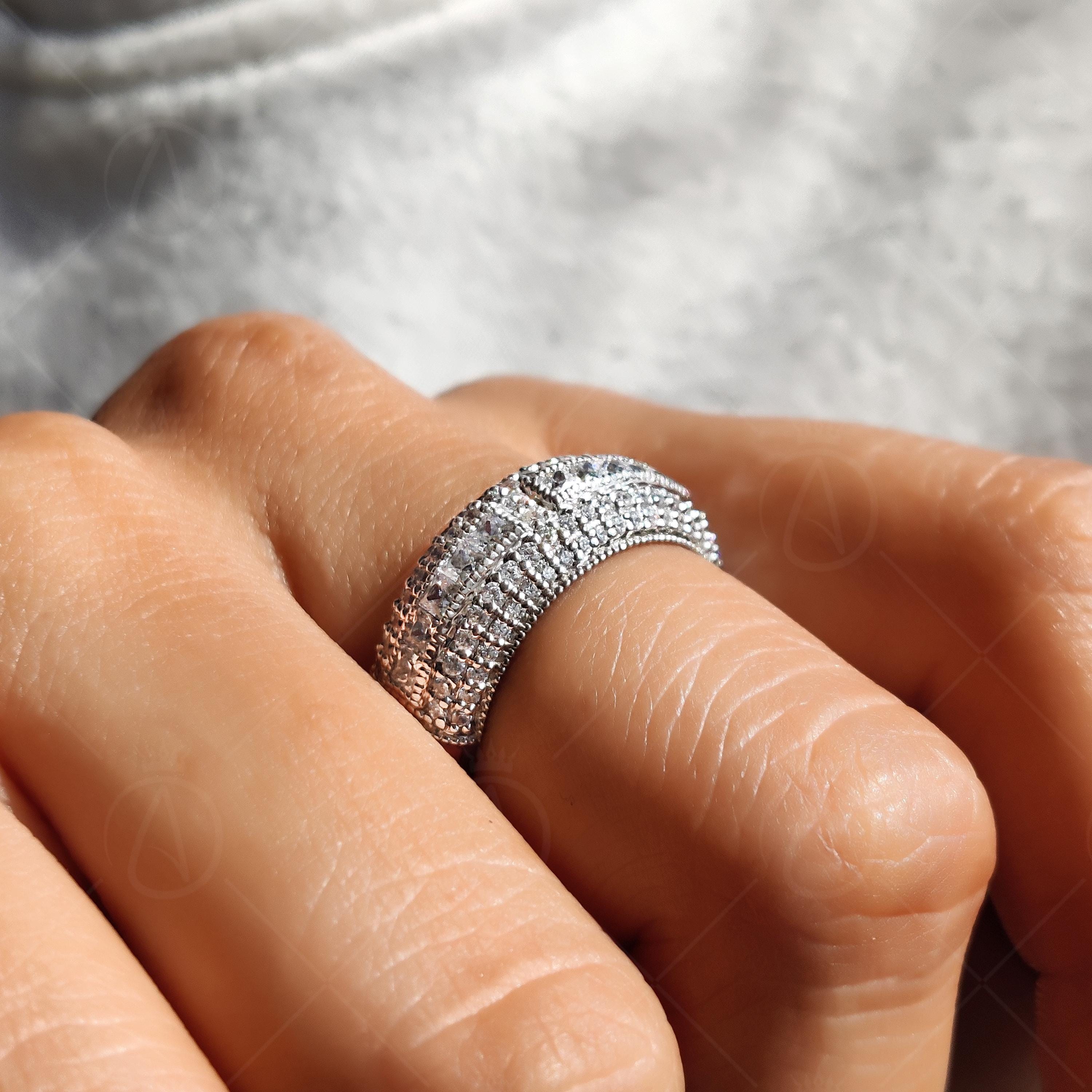 8mm Wide Vintage Wedding Band For Women